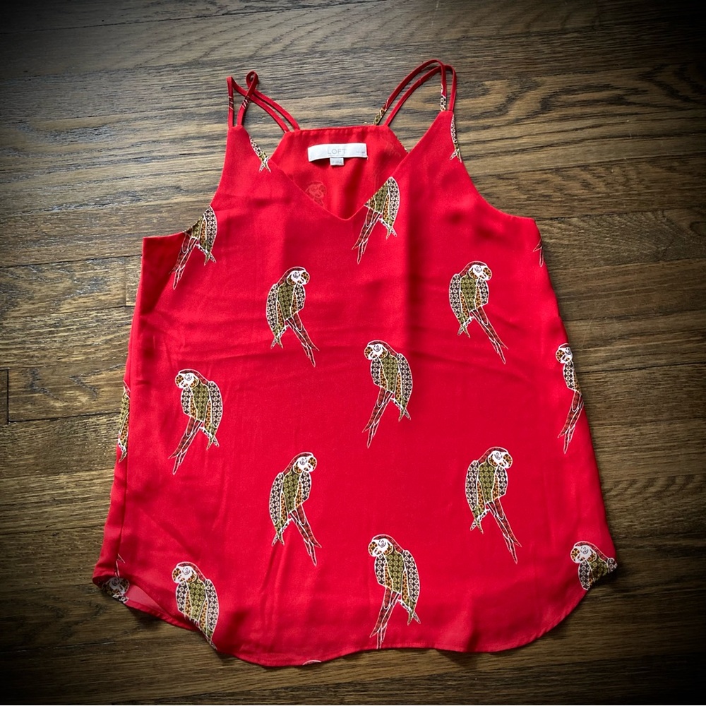 Loft Parrot top, size small petite